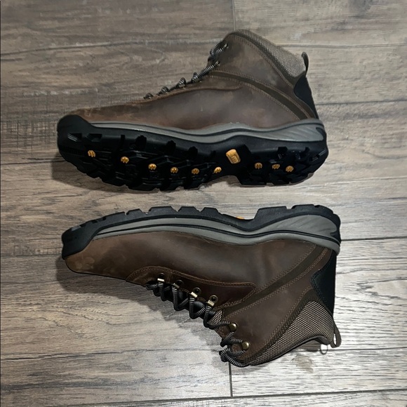 Timberland Men's Brown Hiking Boots - Picture 6 of 10